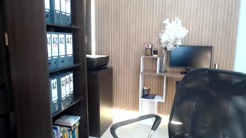 Salome online show from April 4, 2026, 9:01 pm