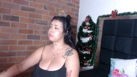Snapshot of salome__palmer chatting on December 14, 2024, 10:13 am online show from December 14, 2024, 10:13 am