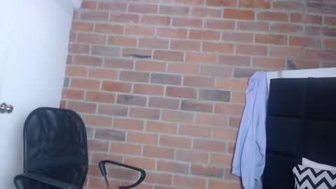 Snapshot of salome__palmer chatting on January 16, 2025, 9:30 pm online show from January 16, 2025, 9:30 pm