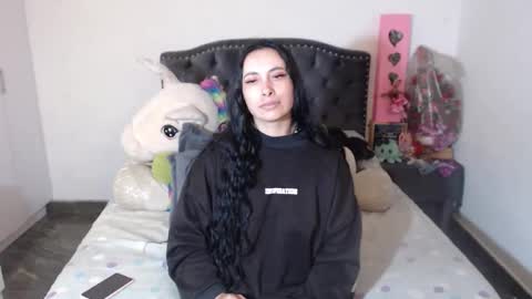 yenny online show from January 8, 2026, 3:09 am