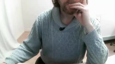 Snapshot of saltimbanquier chatting on December 10, 2024, 6:54 am Saltimbanquier  Salt  ou  Banquier  online show from December 10, 2024, 6:54 am