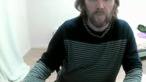 Snapshot of saltimbanquier chatting on January 6, 2025, 2:03 pm Saltimbanquier  Salt  ou  Banquier  online show from January 6, 2025, 2:03 pm