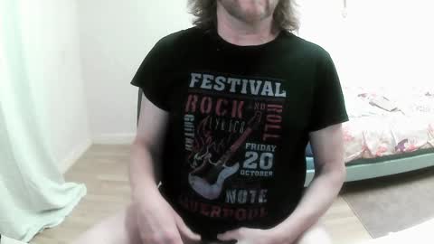 Snapshot of saltimbanquier chatting on February 8, 2025, 8:53 pm Saltimbanquier  Salt  ou  Banquier  online show from February 8, 2025, 8:53 pm