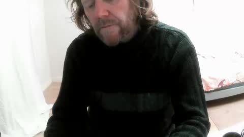 Snapshot of saltimbanquier chatting on March 6, 2025, 7:36 am Saltimbanquier  Salt  ou  Banquier  online show from March 6, 2025, 7:36 am