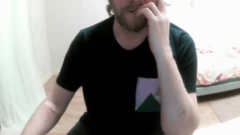 Snapshot of saltimbanquier chatting on March 11, 2025, 2:40 pm Saltimbanquier  Salt  ou  Banquier  online show from March 11, 2025, 2:40 pm