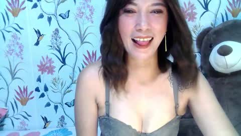 Ask me  online show from September 23, 2025, 3:48 pm