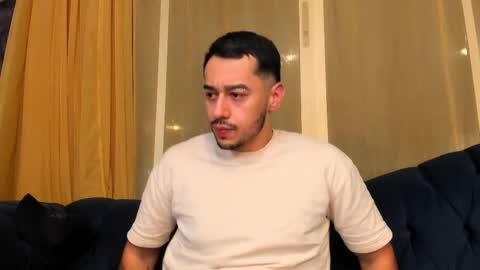 Salvatore online show from February 11, 2025, 11:44 pm