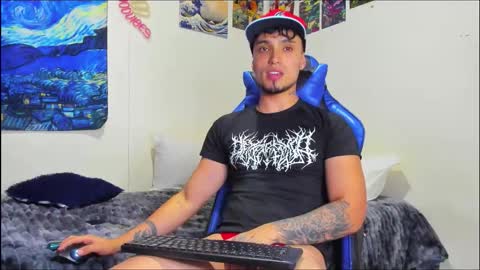   online show from October 4, 2025, 12:30 am