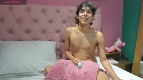 Snapshot of salvatore_monterey chatting on January 12, 2025, 3:39 am salvatore online show from January 12, 2025, 3:39 am