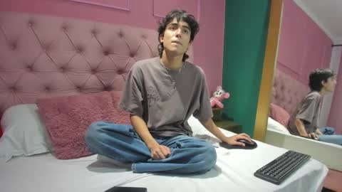 Snapshot of salvatore_monterey chatting on January 12, 2025, 8:57 pm salvatore online show from January 12, 2025, 8:57 pm