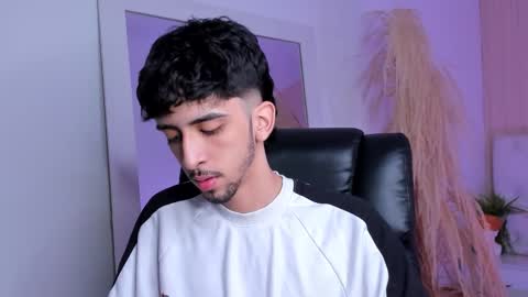 Snapshot of salvatore_monterey chatting on September 20, 2025, 9:27 pm salvatore online show from September 20, 2025, 9:27 pm