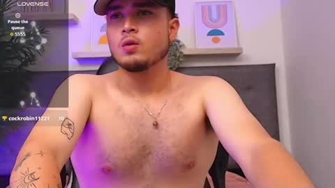 Salvatore  online show from October 8, 2025, 12:52 am