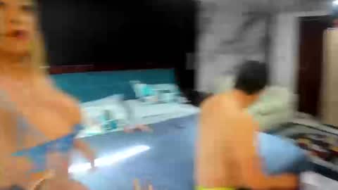 Snapshot of sam_and_molly chatting on September 10, 2025, 7:58 pm Sam and Molly online show from September 10, 2025, 7:58 pm