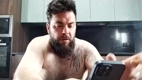 sam_papithebarber online show from May 3, 2026, 5:19 pm