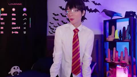 Sam online show from October 28, 2025, 7:34 am