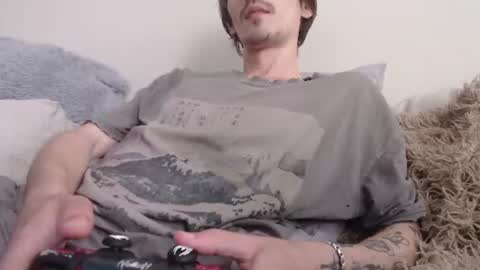 sam_skywalker online show from June 18, 2026, 10:41 am