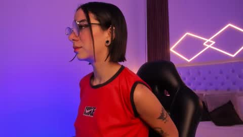 samabiecrussie online show from November 29, 2025, 3:53 am