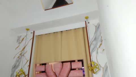 samaelandlilitt online show from November 16, 2025, 8:20 am