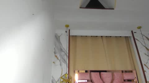 samaelandlilitt online show from November 25, 2025, 8:14 am