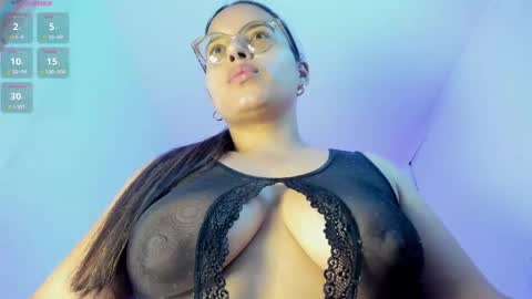 Snapshot of samanta__sweetx chatting on May 7, 2026, 5:18 pm Samanta Sweet online show from May 7, 2026, 5:18 pm