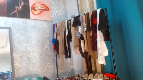 Snapshot of samanta_brownn_ chatting on May 25, 2026, 11:05 am samanta online show from May 25, 2026, 11:05 am
