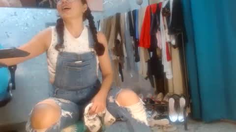 Snapshot of samanta_brownn_ chatting on June 4, 2026, 11:16 am samanta online show from June 4, 2026, 11:16 am