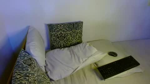 Snapshot of samanta_r_ chatting on November 7, 2025, 4:07 pm Samanta online show from November 7, 2025, 4:07 pm