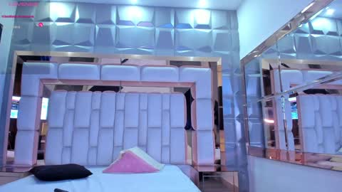 S A M A N T A   online show from January 15, 2025, 8:41 am