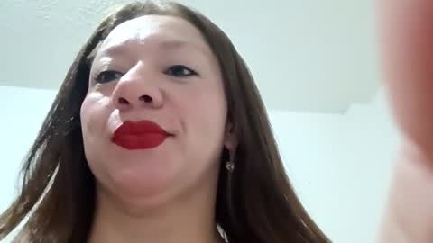 Snapshot of samantha0527 chatting on March 3, 2026, 5:24 am Samanta online show from March 3, 2026, 5:24 am