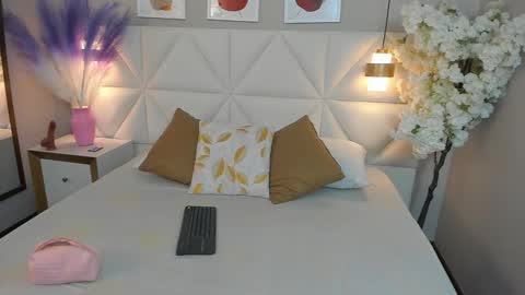 SAMANTHA online show from October 19, 2025, 12:06 pm