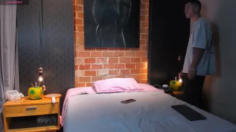 samantha_and_bastian online show from March 5, 2026, 8:32 am