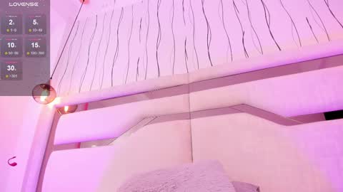 Snapshot of samantha_beckham chatting on February 28, 2025, 4:20 pm Samantha Beckham online show from February 28, 2025, 4:20 pm