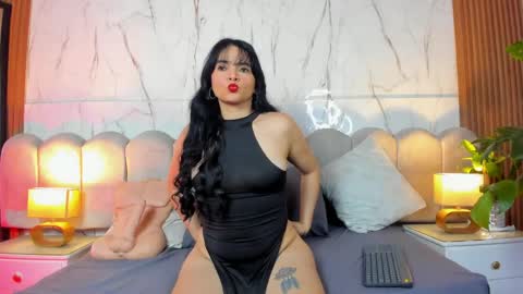 samantha_fiire online show from June 9, 2026, 12:50 pm