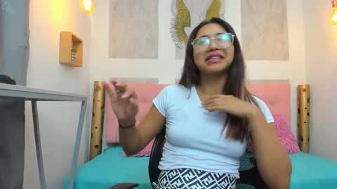    online show from November 4, 2025, 10:58 am