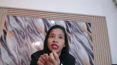 lizzy online show from December 3, 2025, 1:24 am