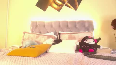 Samantha online show from December 5, 2025, 8:23 am