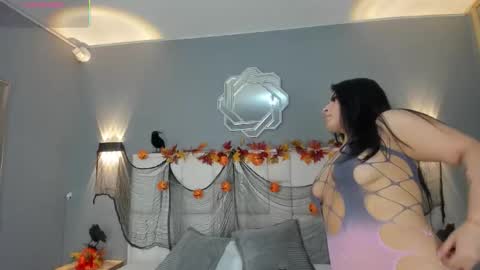  Samanthaa online show from October 20, 2025, 11:32 am