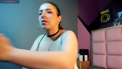 Samantha Anderson online show from January 22, 2025, 9:10 pm