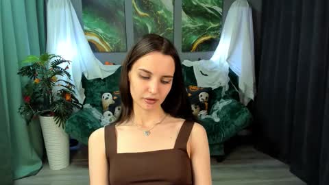 SamanthaaWalker online show from October 9, 2025, 7:01 pm