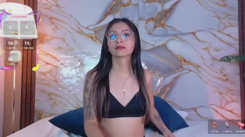 SAMANTHA ECHEVERRY online show from June 8, 2026, 7:47 pm