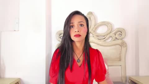 Samantha online show from April 4, 2026, 7:44 pm