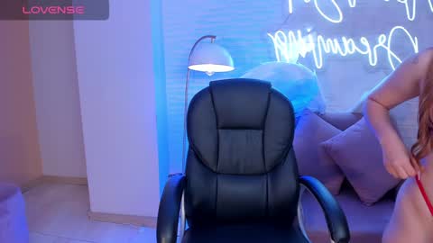 Samantha Klein online show from December 30, 2024, 5:34 pm