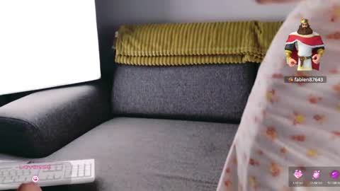 Samanthaxoxo online show from April 17, 2026, 12:13 am