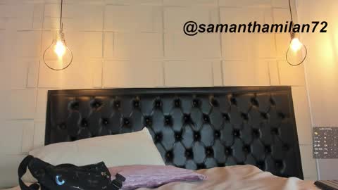 Alejandra  online show from November 28, 2025, 10:07 am