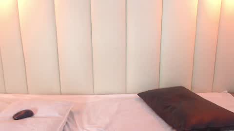 Samantha  online show from January 15, 2025, 8:58 pm