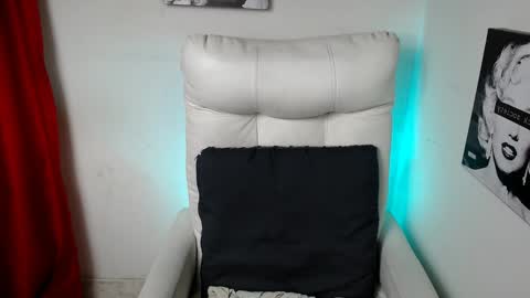 Snapshot of samantharoldan chatting on January 3, 2025, 7:18 pm Samantha online show from January 3, 2025, 7:18 pm