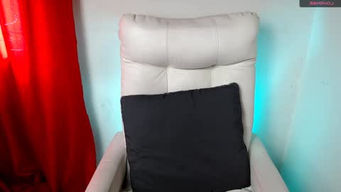 Snapshot of samantharoldan chatting on January 14, 2025, 7:21 pm Samantha online show from January 14, 2025, 7:21 pm