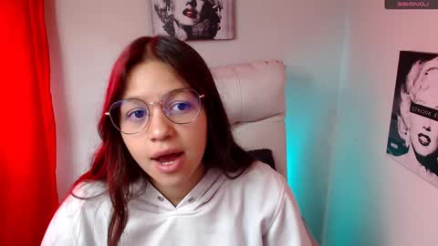 Snapshot of samantharoldan chatting on January 18, 2025, 1:40 pm Samantha online show from January 18, 2025, 1:40 pm
