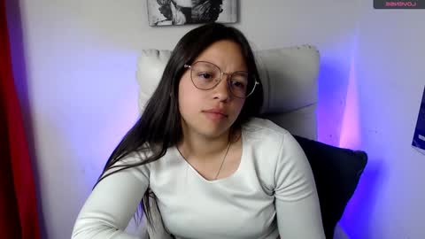 Snapshot of samantharoldan chatting on January 23, 2025, 1:51 am Samantha online show from January 23, 2025, 1:51 am