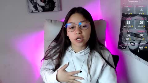 Snapshot of samantharoldan chatting on March 1, 2025, 3:05 pm Samantha online show from March 1, 2025, 3:05 pm